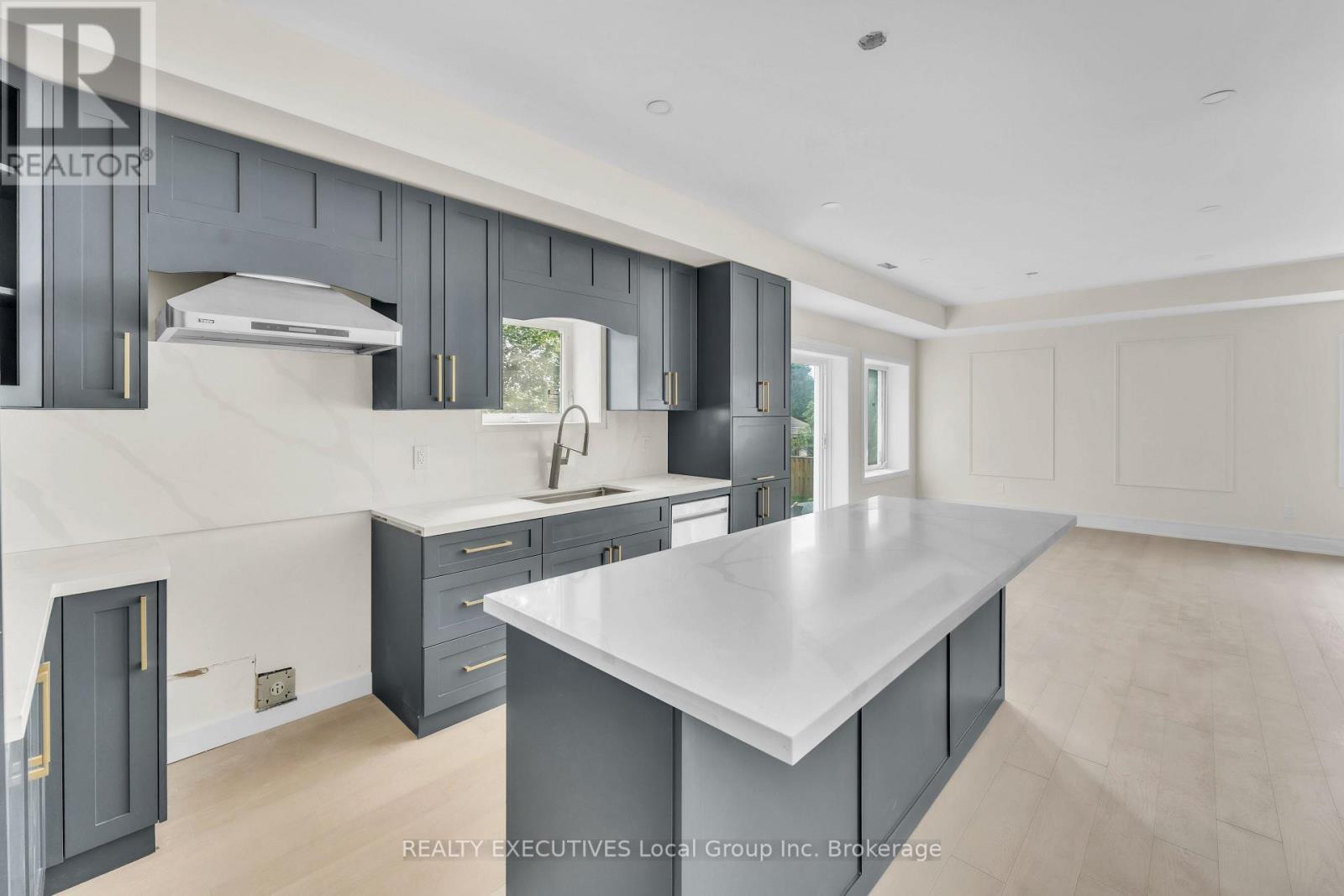29 Shallot Crescent, North Bay (Birchaven), ON - Indoor Photo Showing Kitchen