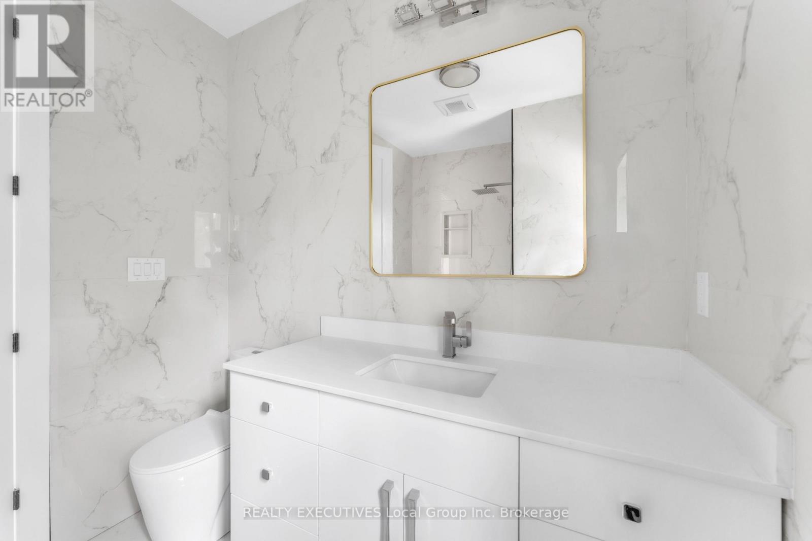 29 Shallot Crescent, North Bay (Birchaven), ON - Indoor Photo Showing Bathroom