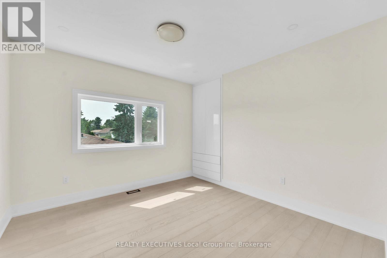 29 Shallot Crescent, North Bay (Birchaven), ON - Indoor Photo Showing Other Room