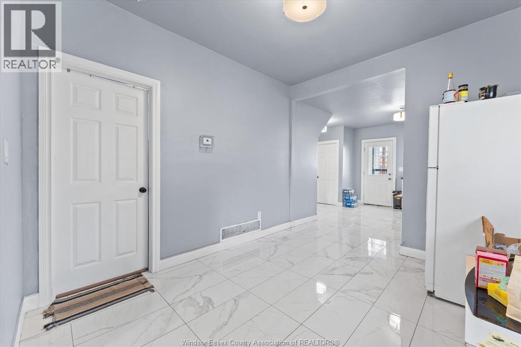 686 Church Street, Windsor, ON - Indoor Photo Showing Other Room