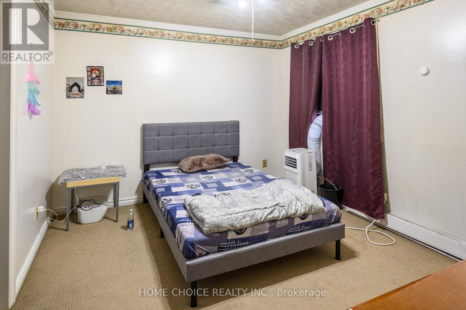 305 Maple Street N, Timmins, ON - Indoor Photo Showing Bedroom