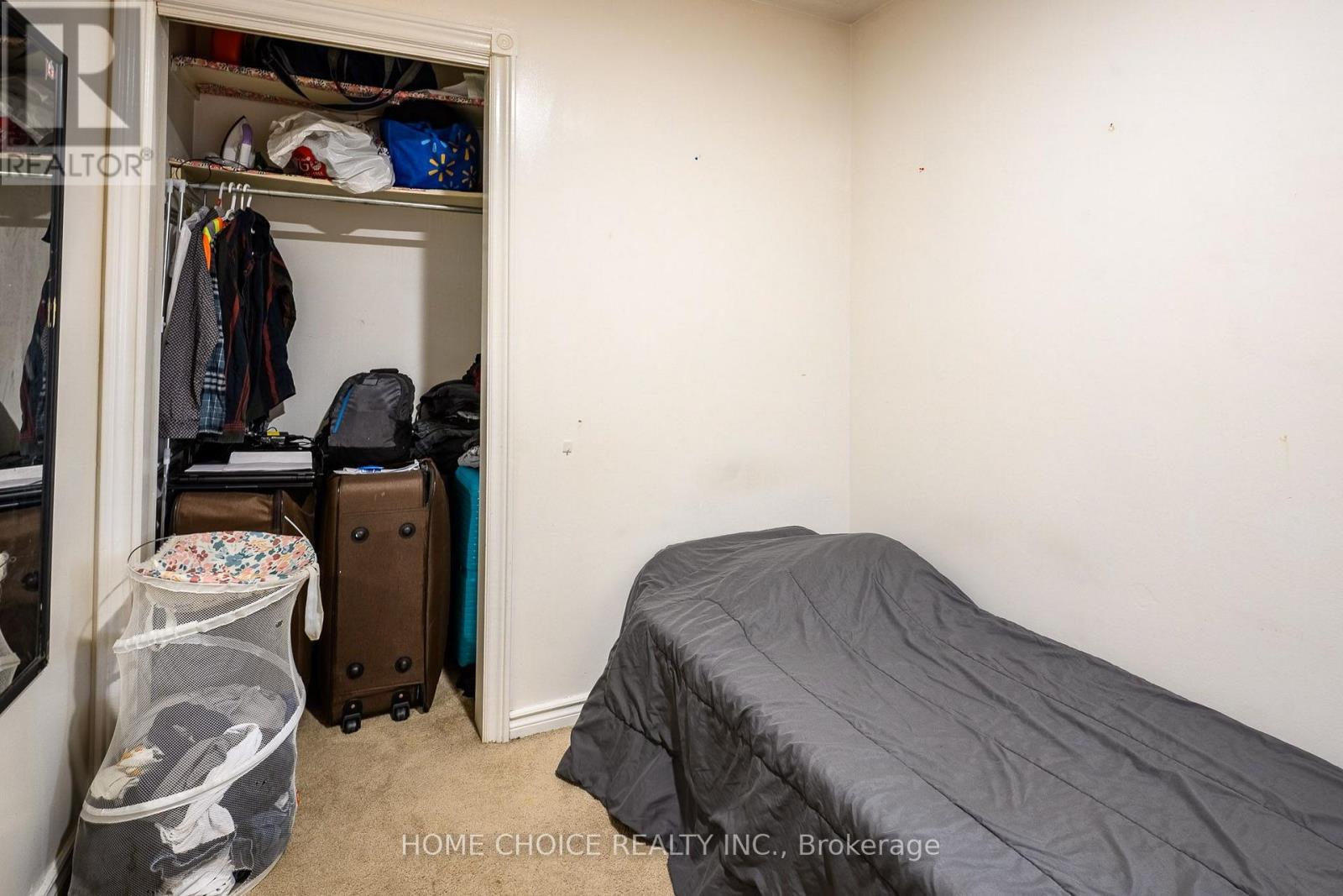 305 Maple Street N, Timmins, ON - Indoor Photo Showing Bedroom