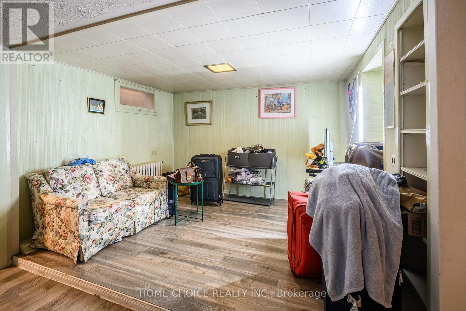 305 Maple Street N, Timmins, ON - Indoor