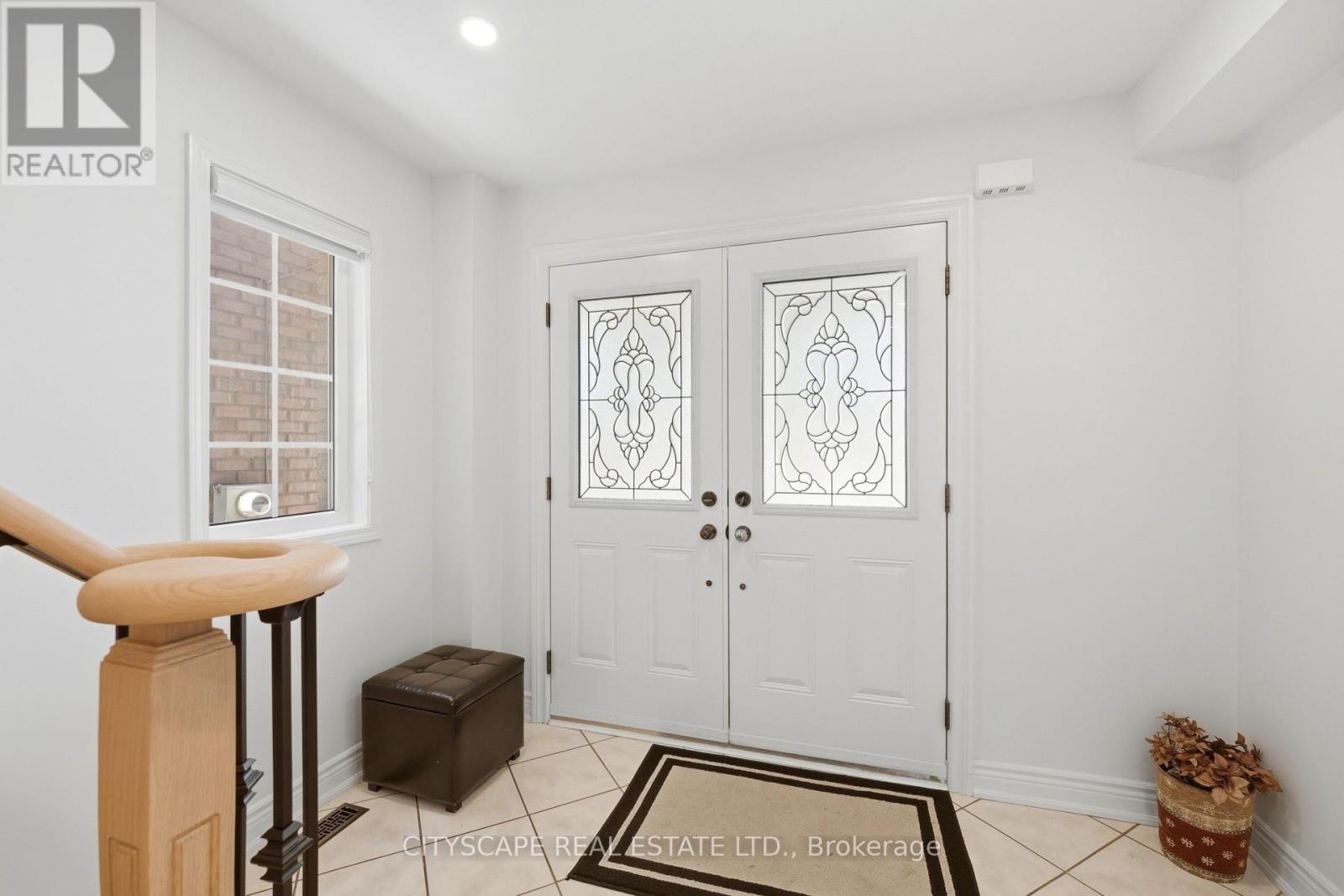 67 Buick Boulevard, Brampton, ON - Indoor Photo Showing Other Room