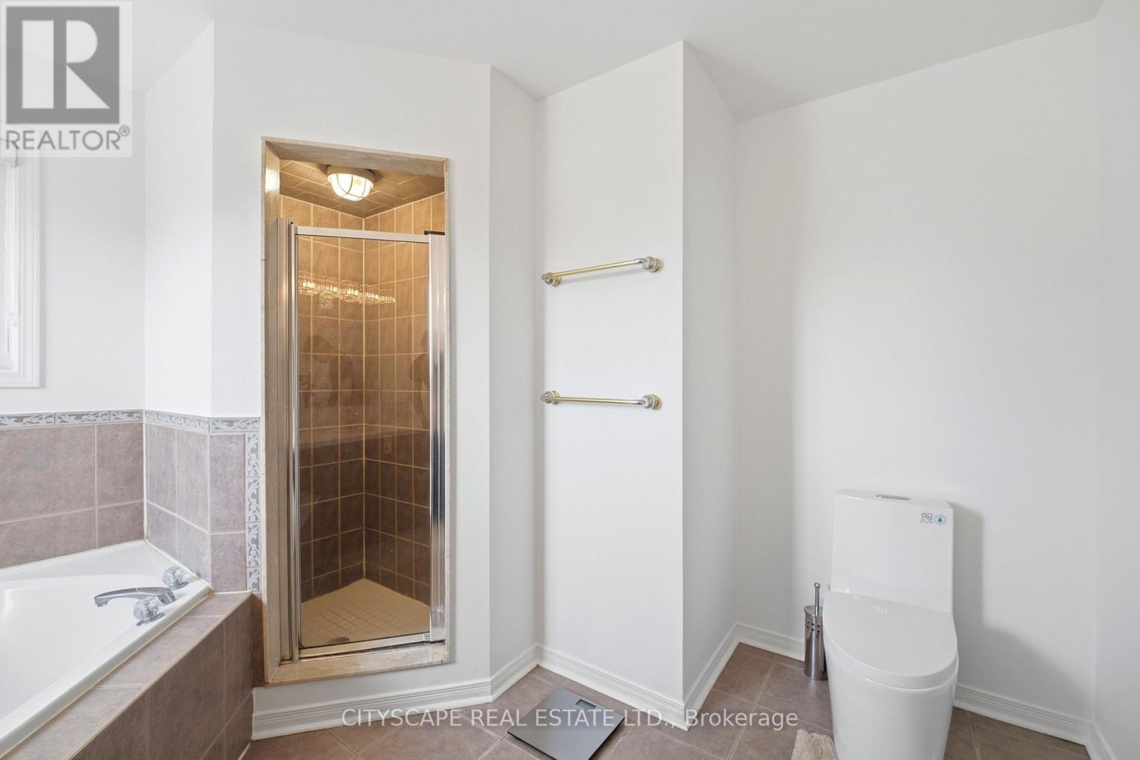 67 Buick Boulevard, Brampton, ON - Indoor Photo Showing Bathroom
