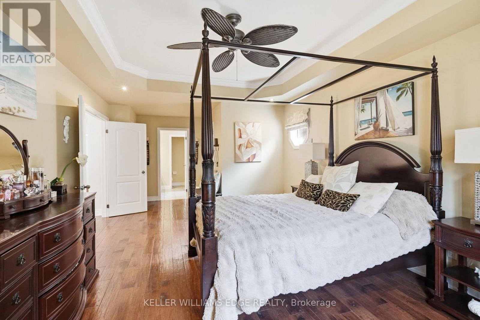 3256 Raspberry Bush Trail, Oakville, ON - Indoor Photo Showing Bedroom