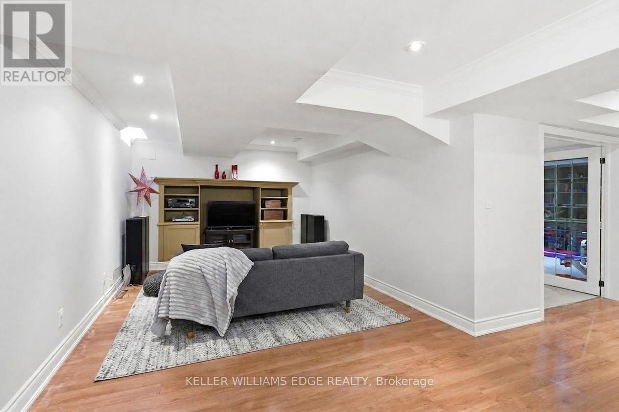 3256 Raspberry Bush Trail, Oakville, ON - Indoor