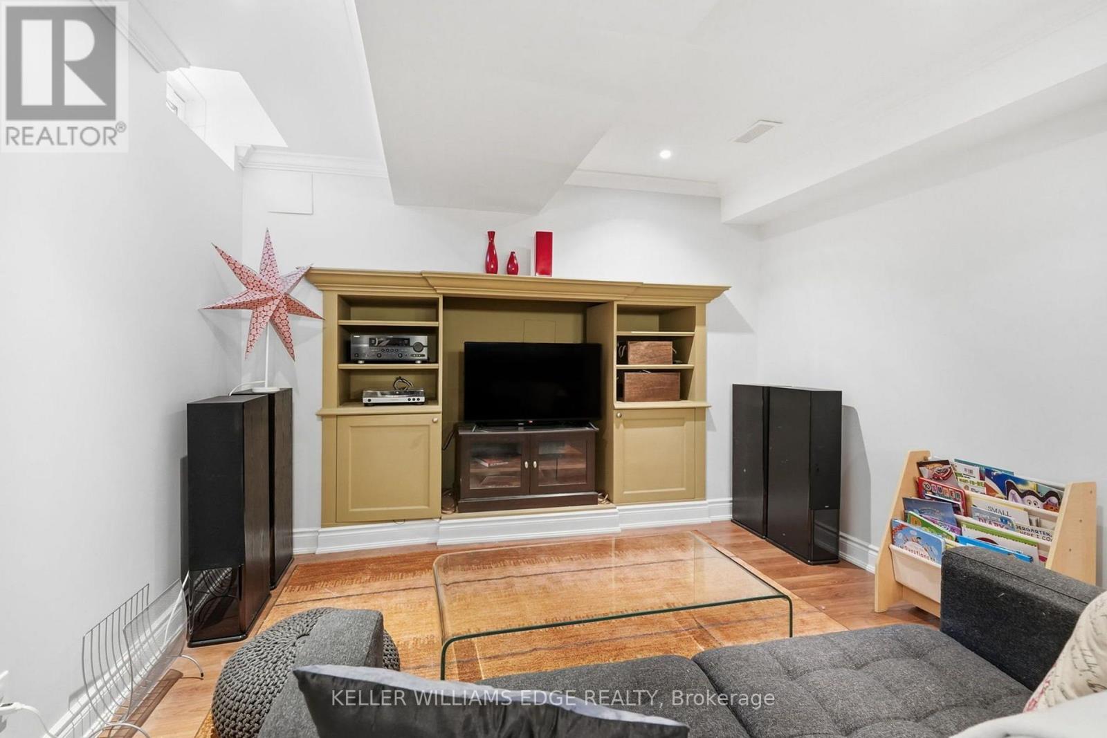 3256 Raspberry Bush Trail, Oakville, ON - Indoor