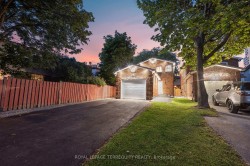 1013 Albacore Manor Pickering, ON L1W 3S9