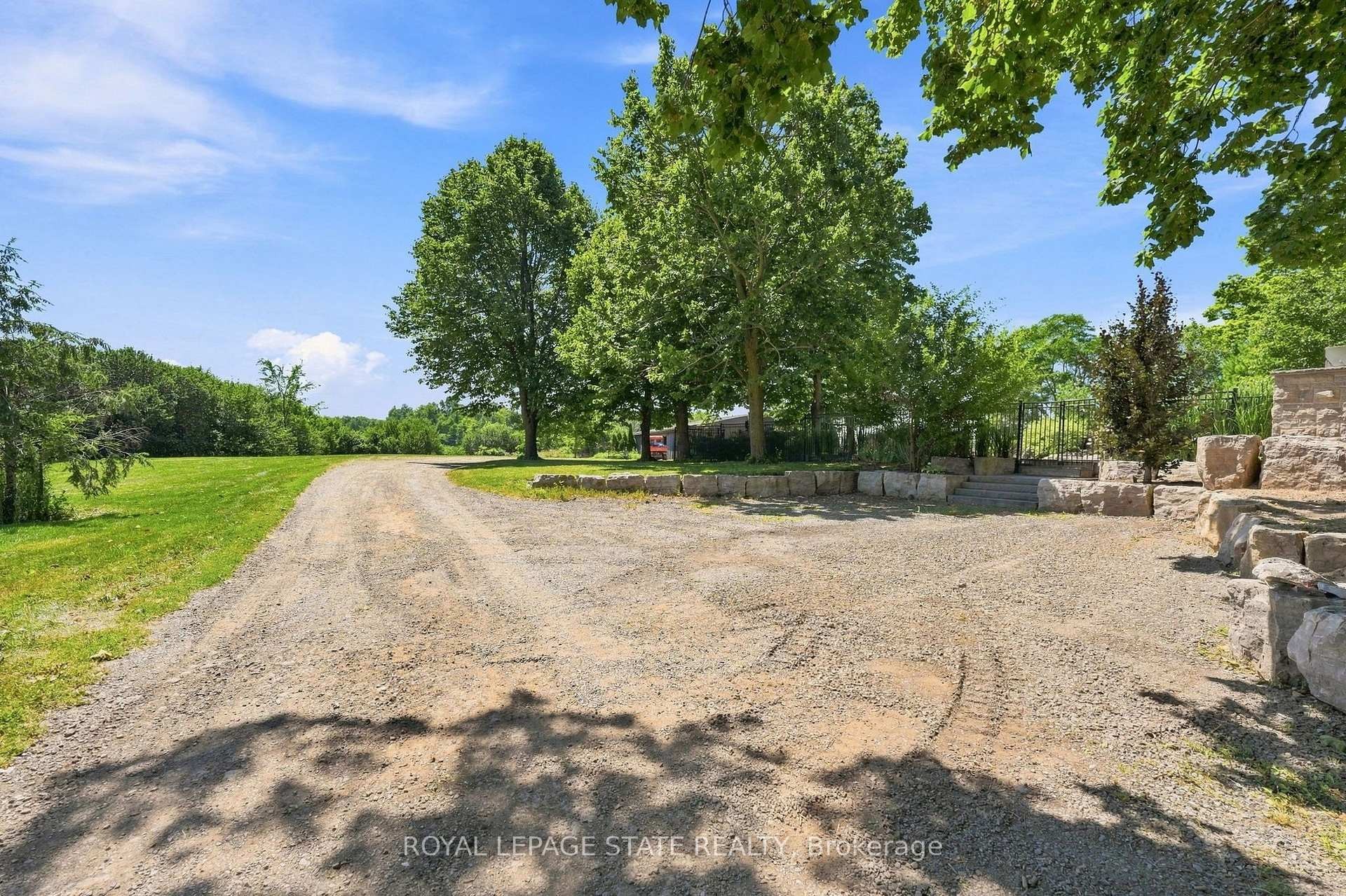 62 Thompson Road, Brantford, ON - Outdoor With View