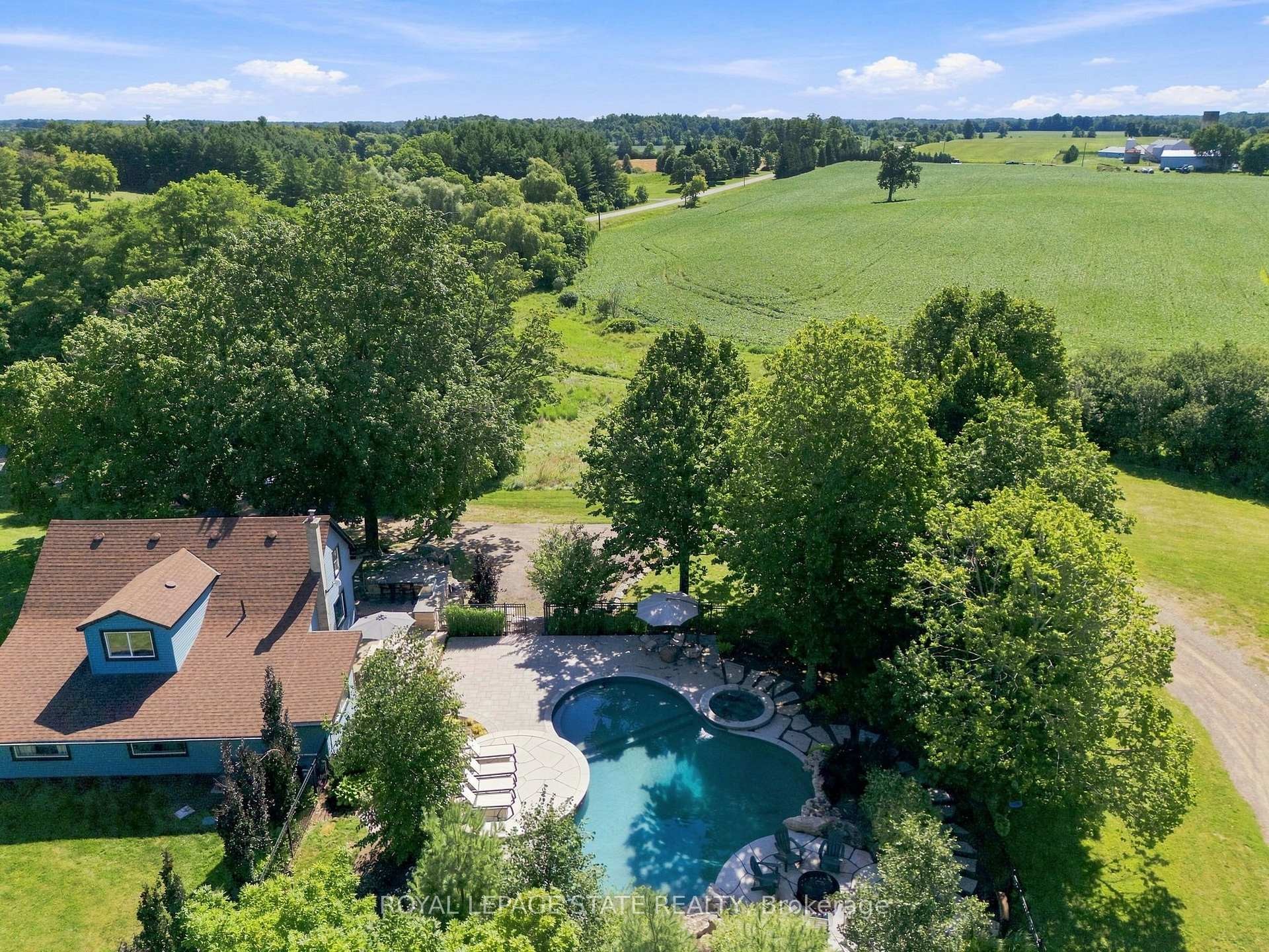 62 Thompson Road, Brantford, ON - Outdoor With View
