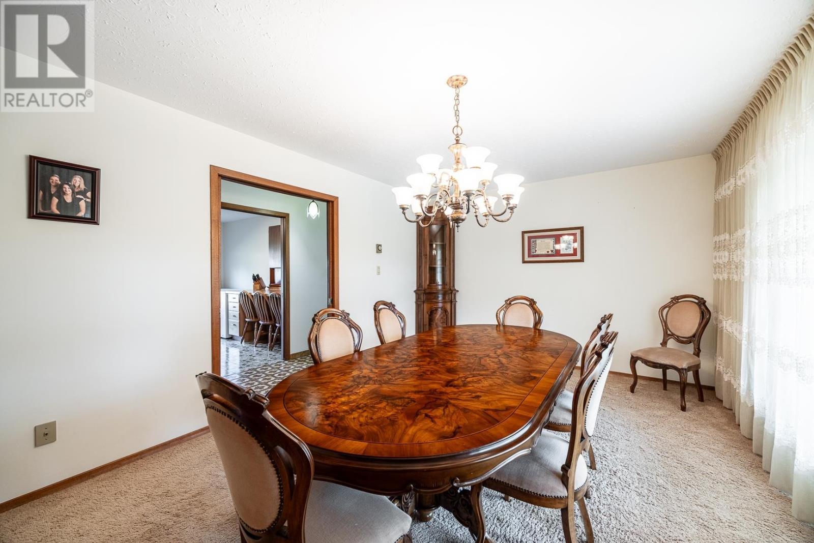 1435 Airport Rd, Prince Township, ON - Indoor Photo Showing Dining Room