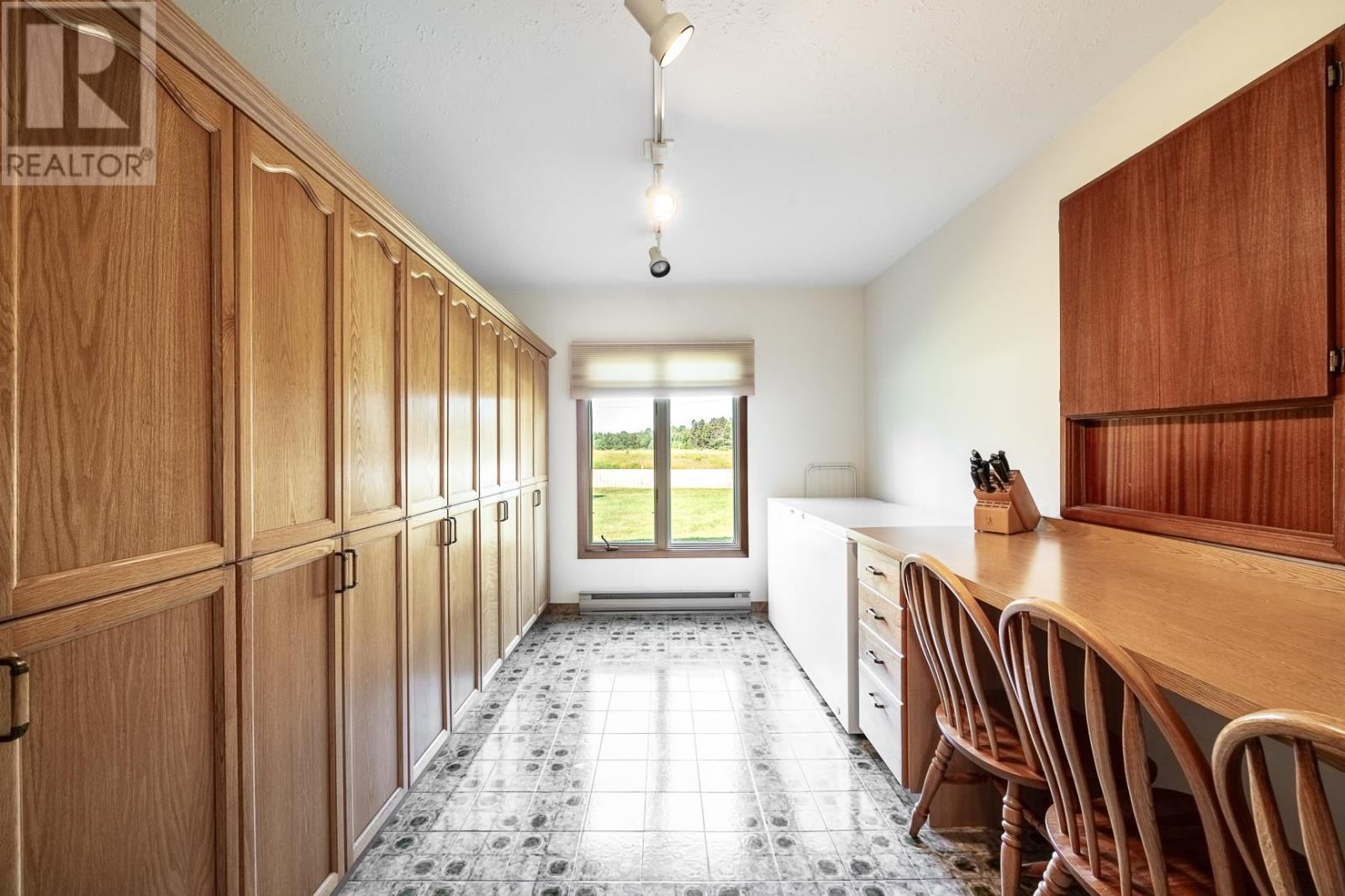 1435 Airport Rd, Prince Township, ON - Indoor Photo Showing Other Room