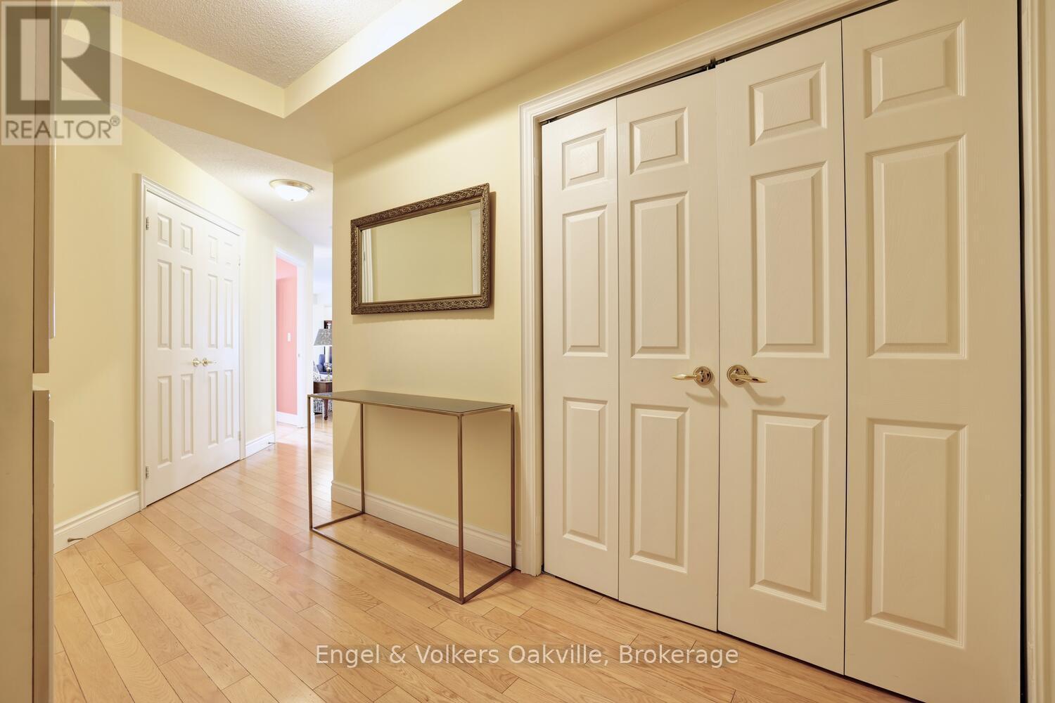 Foyer - 1402 - 442 Maple Avenue, Burlington (Brant), ON - Indoor Photo Showing Other Room