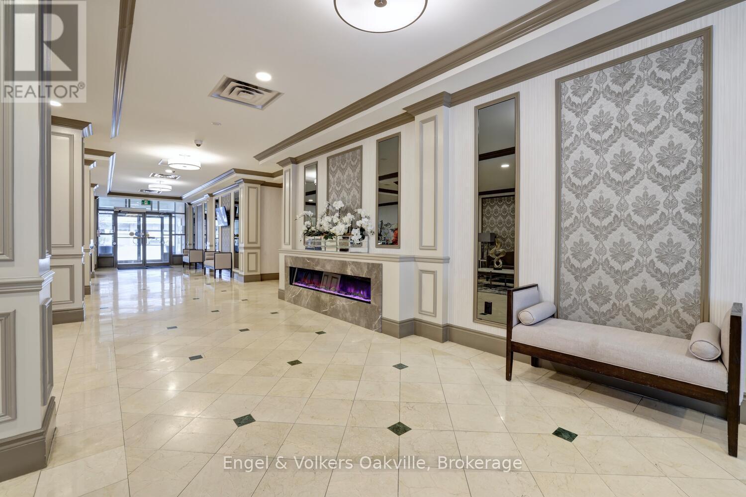 1402 - 442 Maple Avenue, Burlington (Brant), ON - Indoor Photo Showing Other Room