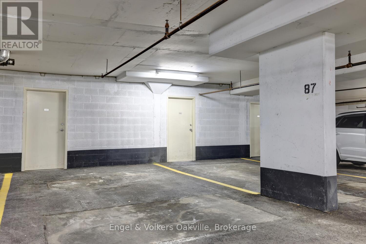 Parking Spot #2 - 1402 - 442 Maple Avenue, Burlington (Brant), ON - Indoor Photo Showing Garage