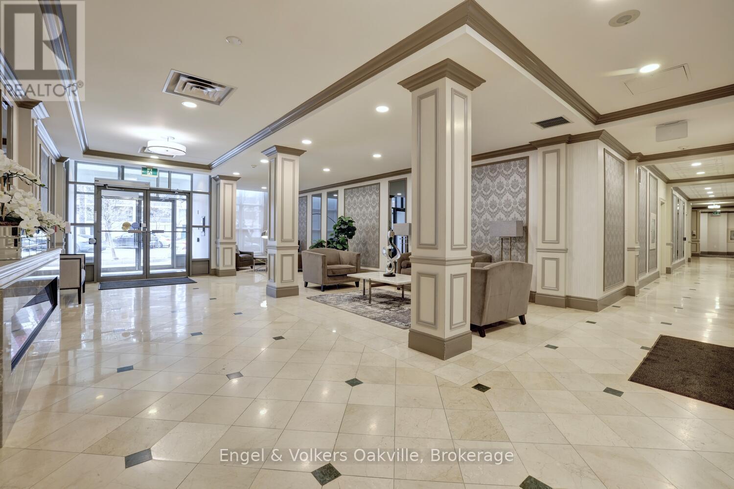 1402 - 442 Maple Avenue, Burlington (Brant), ON - Indoor Photo Showing Other Room