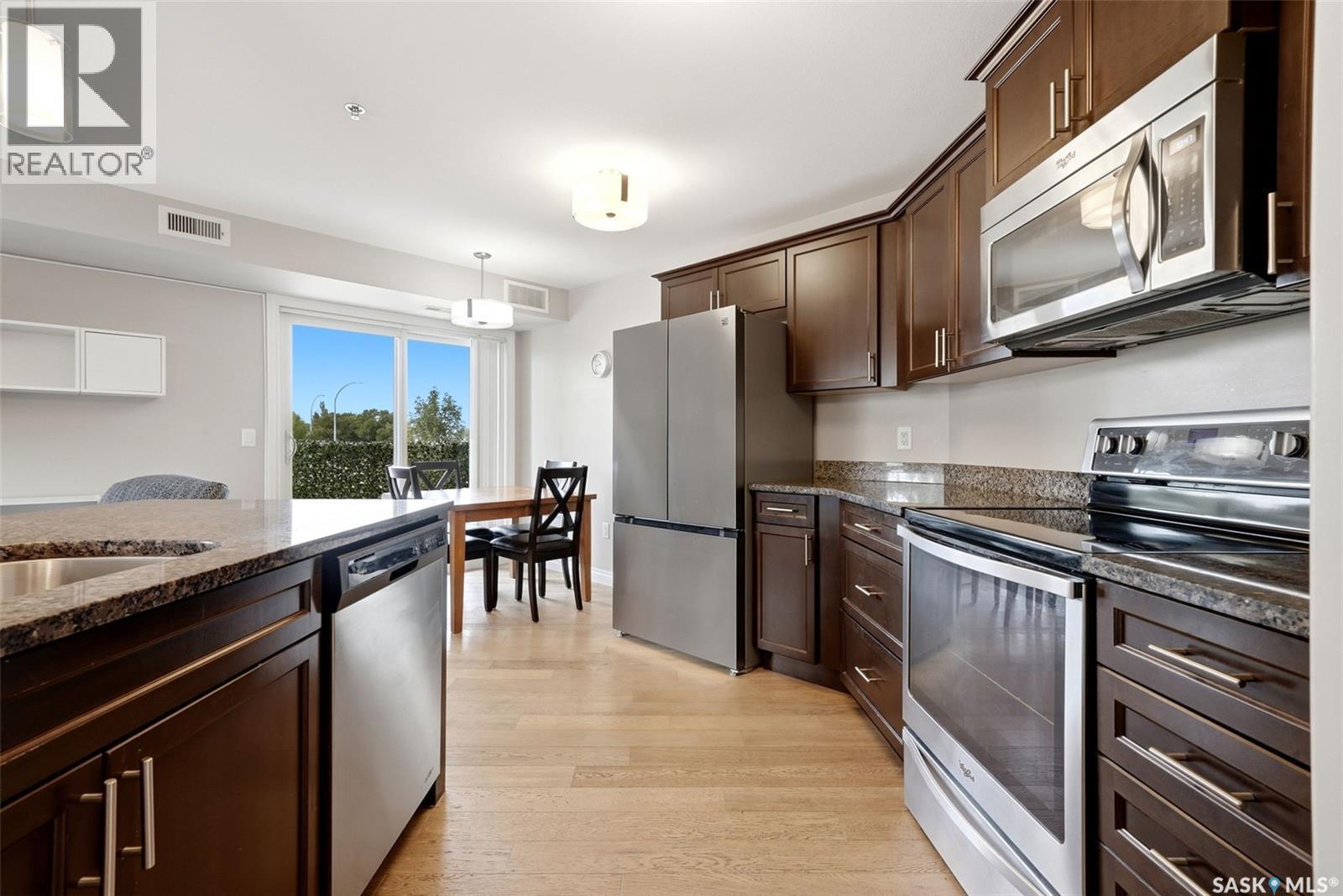 119 3630 Haughton Road E, Regina, SK - Indoor Photo Showing Kitchen