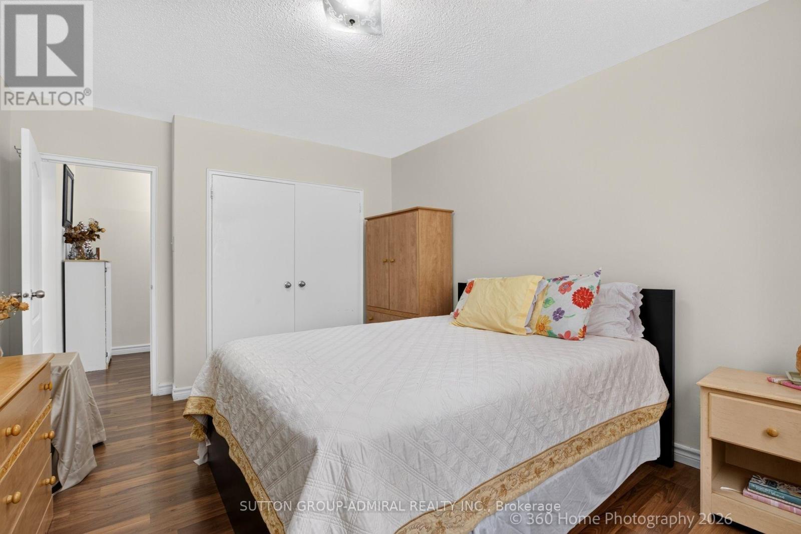 202 - 80 Grandravine Drive, Toronto, ON - Indoor Photo Showing Bedroom