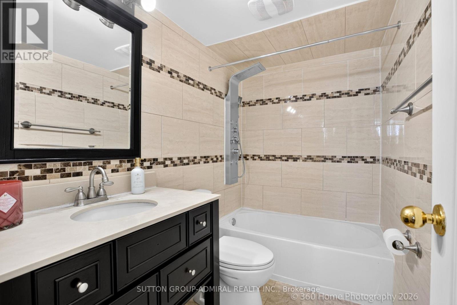 202 - 80 Grandravine Drive, Toronto, ON - Indoor Photo Showing Bathroom