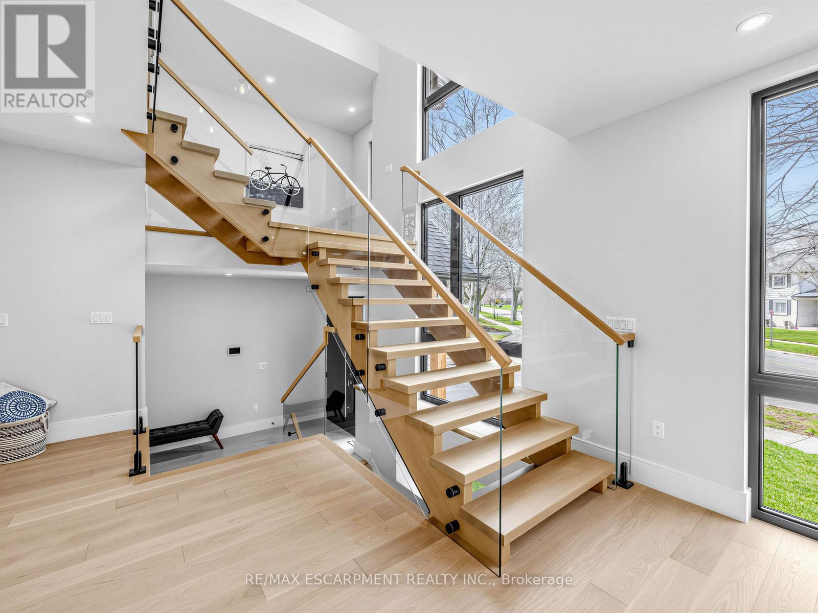 2488 Bridge Road, Oakville, ON - Indoor Photo Showing Other Room