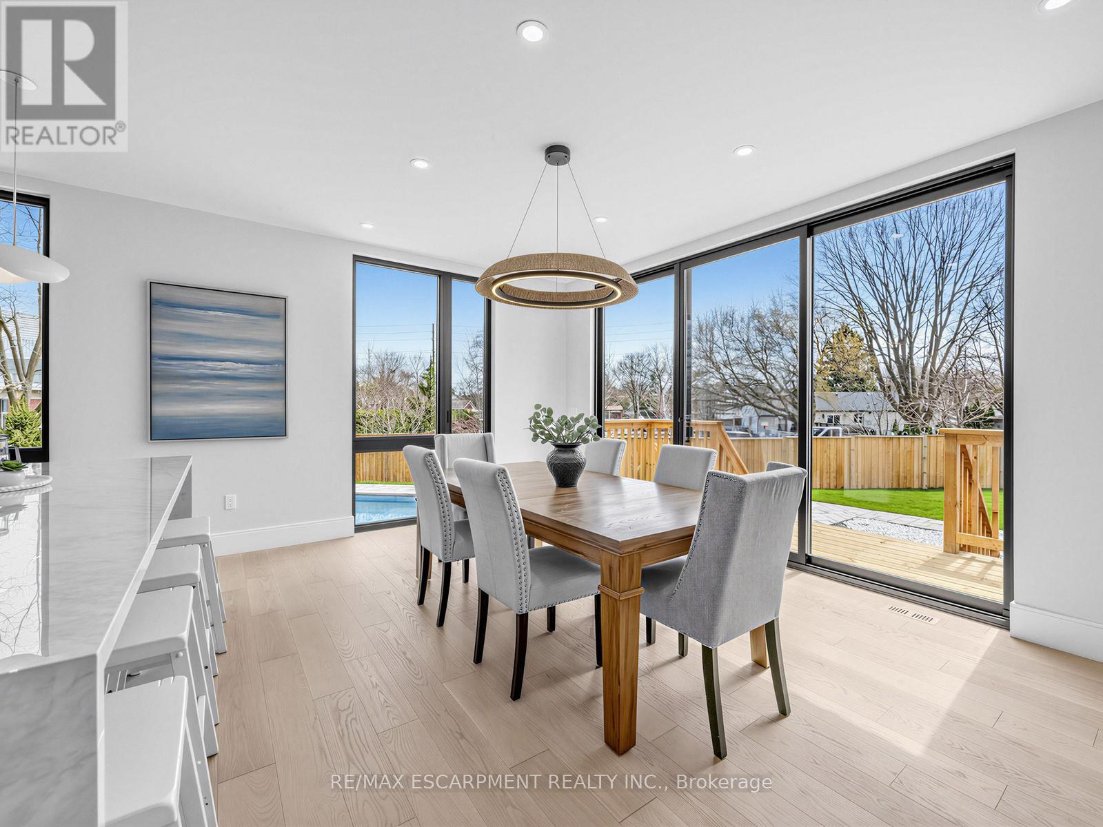 2488 Bridge Road, Oakville, ON - Indoor Photo Showing Dining Room