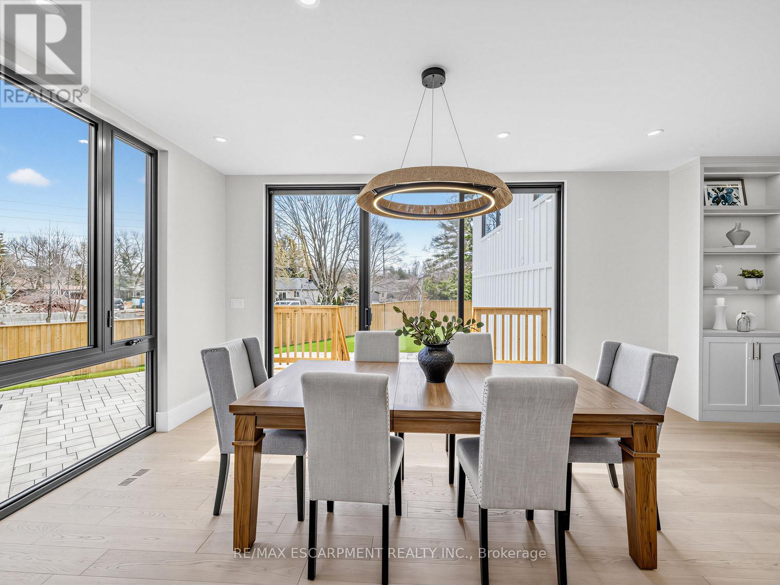 2488 Bridge Road, Oakville, ON - Indoor Photo Showing Dining Room