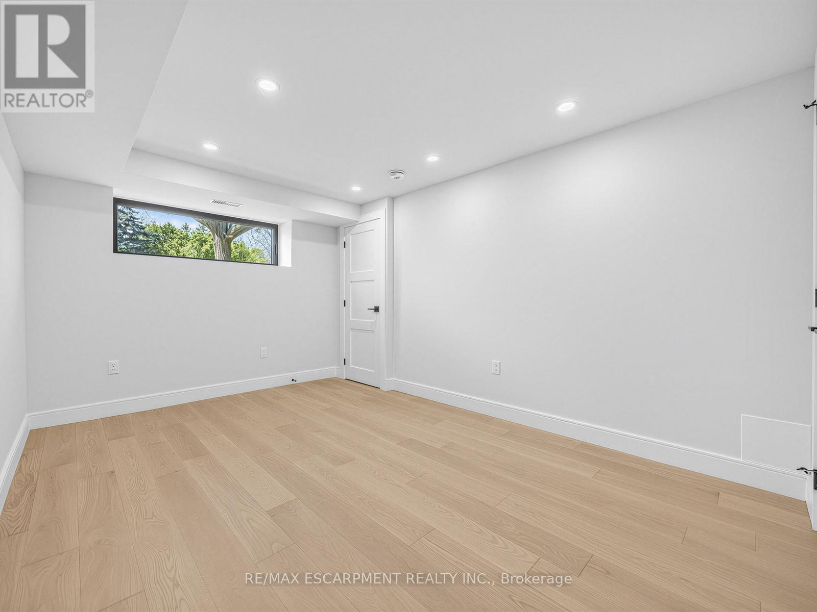 2488 Bridge Road, Oakville, ON - Indoor Photo Showing Other Room