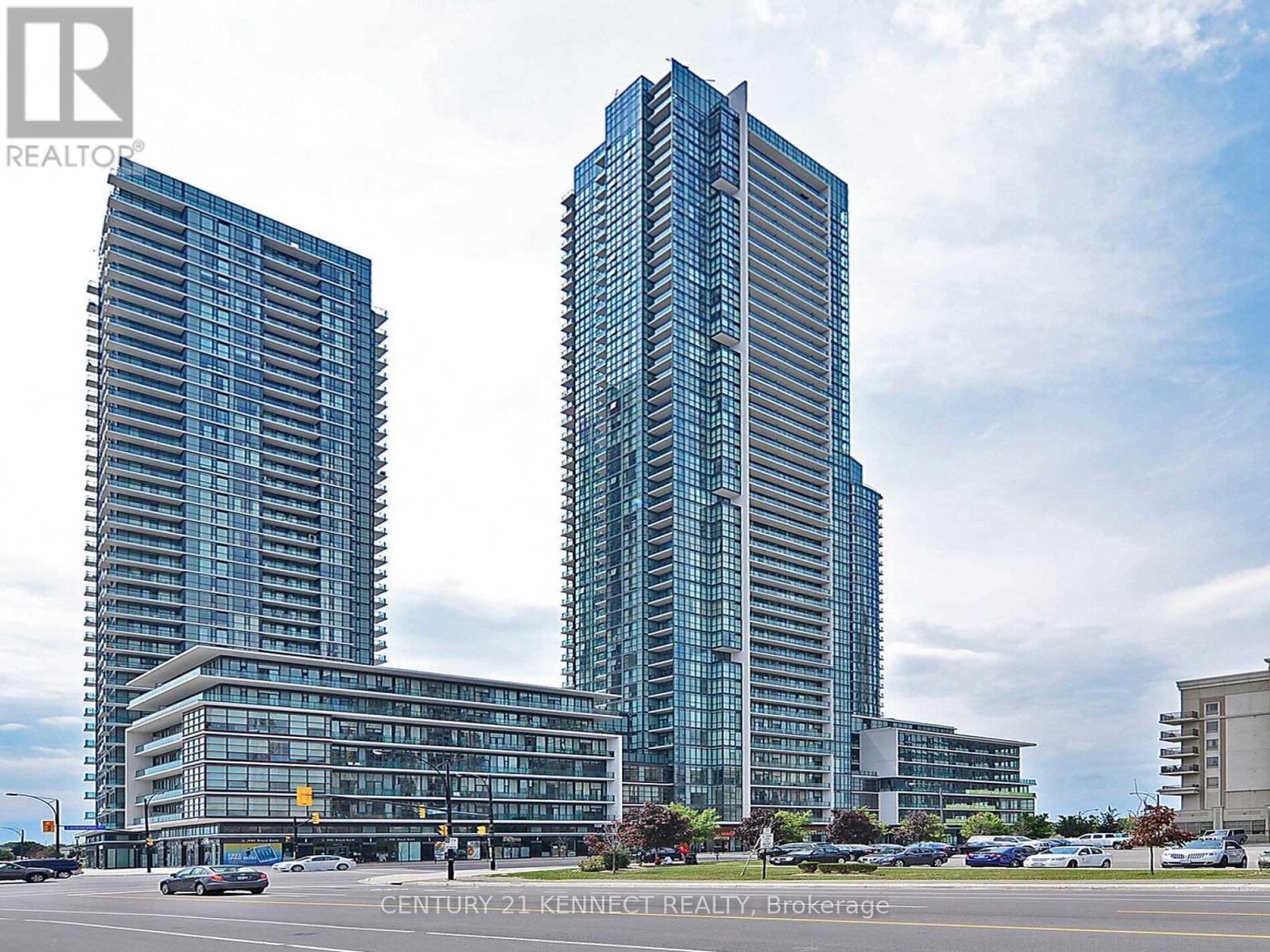 3910 - 4070 Confederation Parkway, Mississauga, ON - Outdoor With Facade