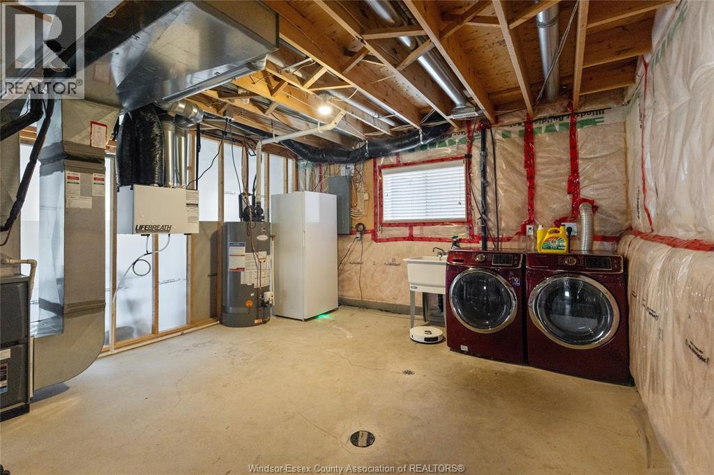 1467 Inverness, Windsor, ON - Indoor