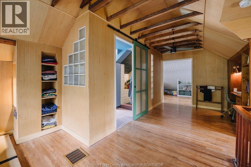 2515 Windermere, Windsor, ON - Indoor Photo Showing Other Room