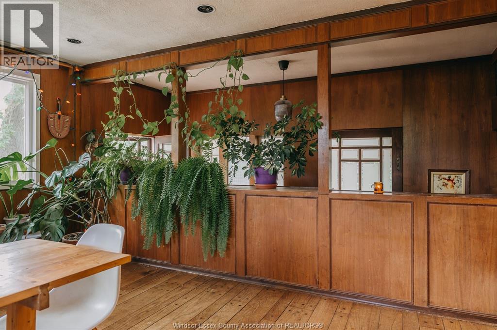 2515 Windermere, Windsor, ON - Indoor Photo Showing Other Room