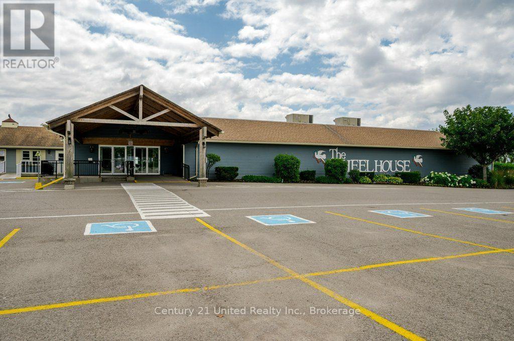 11 Algonquin Trail, Clarington (Bowmanville), ON - Outdoor