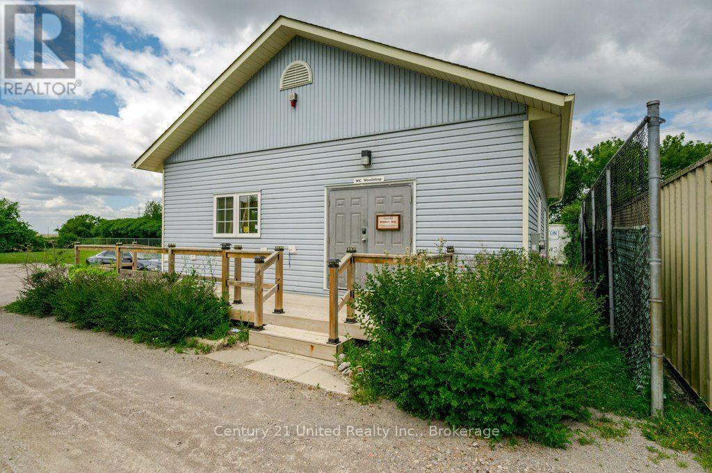11 Algonquin Trail, Clarington (Bowmanville), ON - Outdoor With Exterior