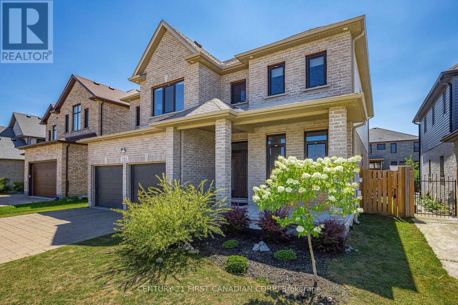 753 Superior Drive, London North (North B), ON - Outdoor