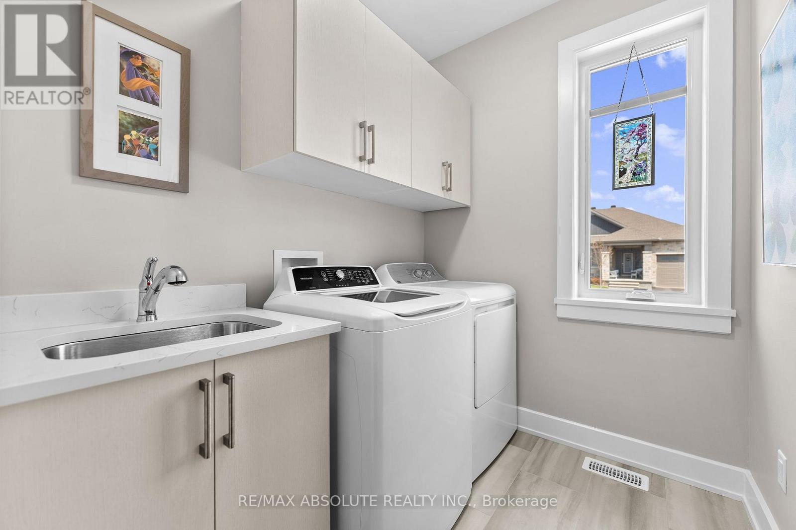 22 Ernie Godin Way, Arnprior, ON - Indoor Photo Showing Laundry Room