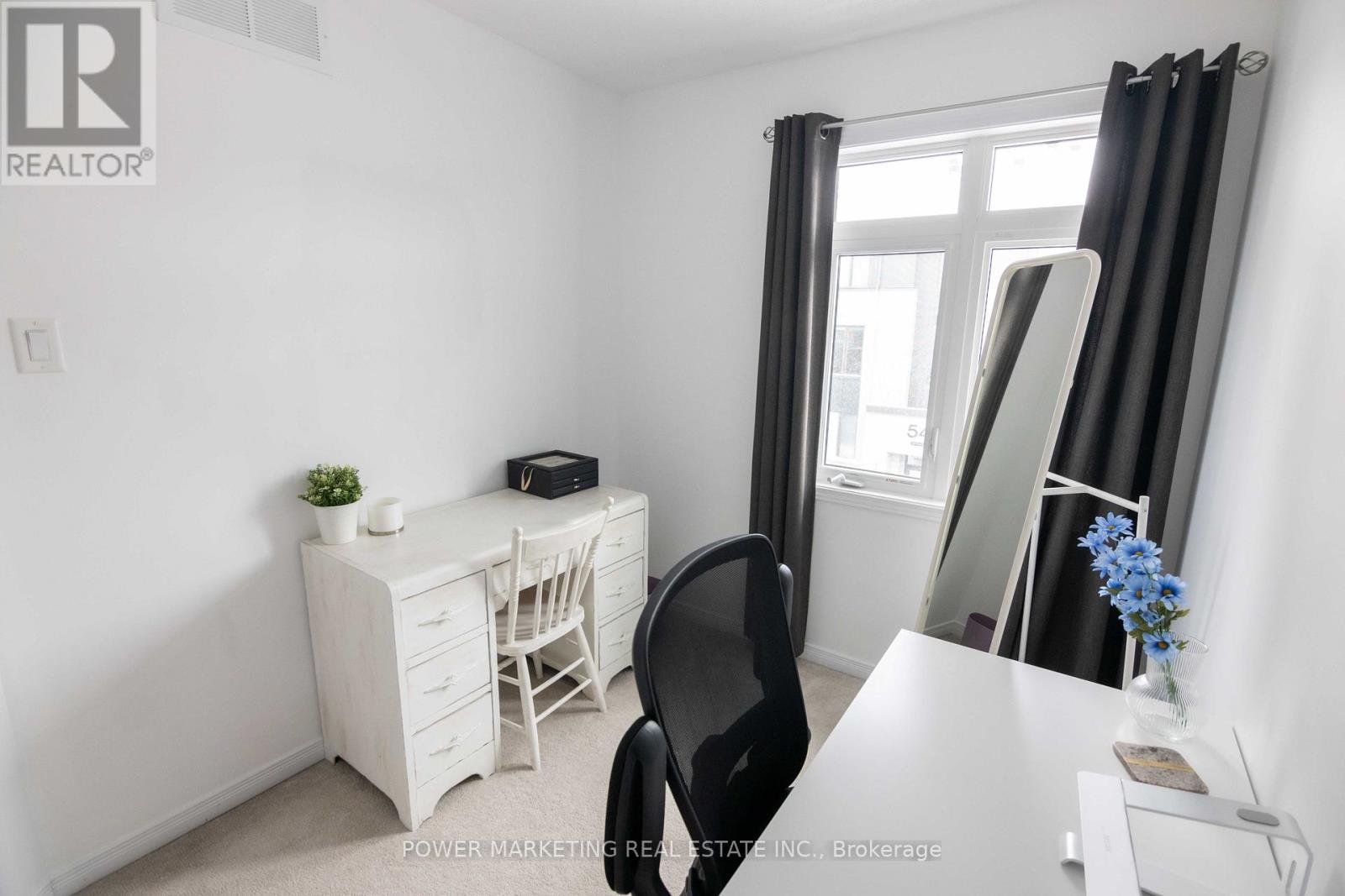 540 Recolte, Ottawa, ON - Indoor Photo Showing Office