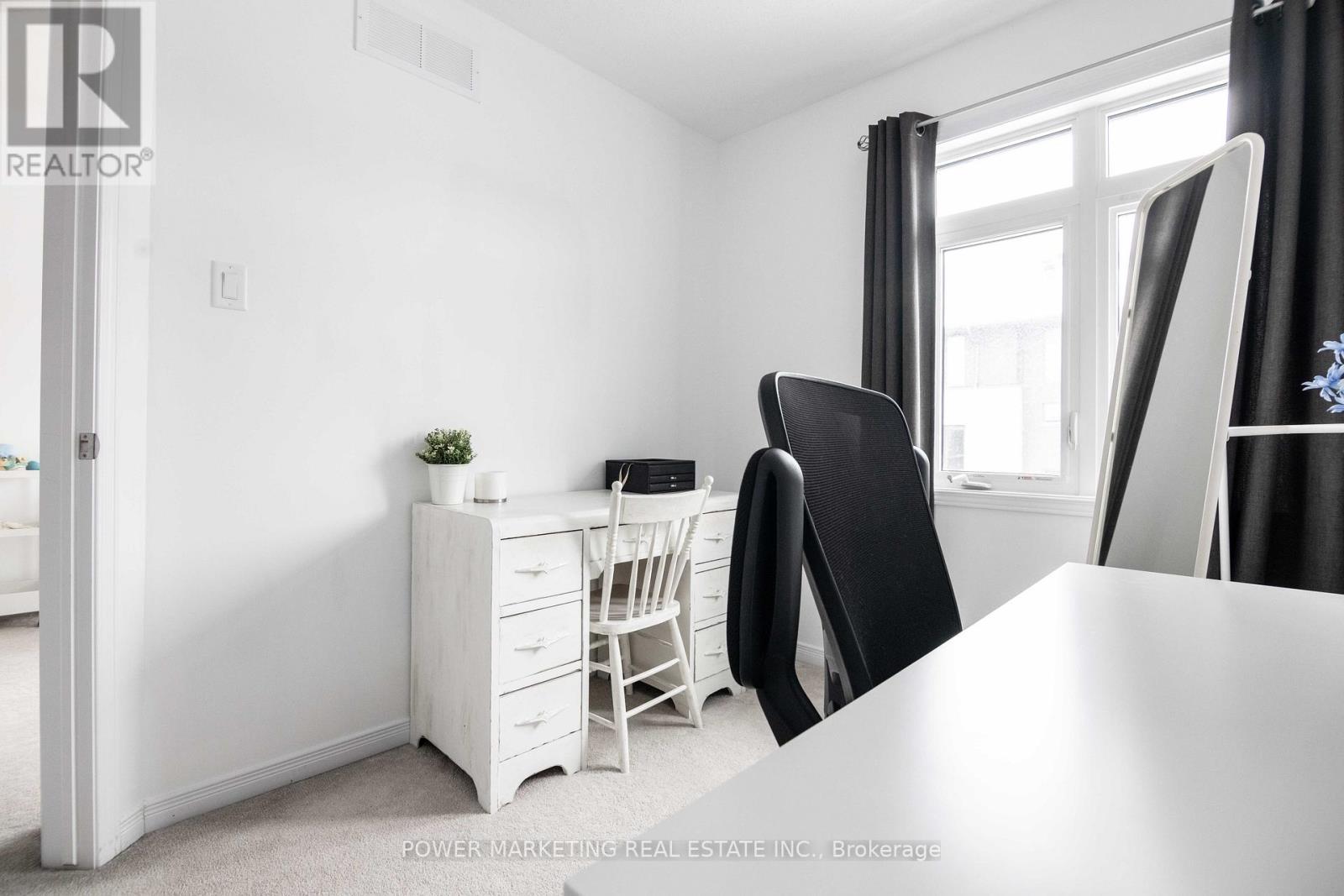 540 Recolte, Ottawa, ON - Indoor Photo Showing Office