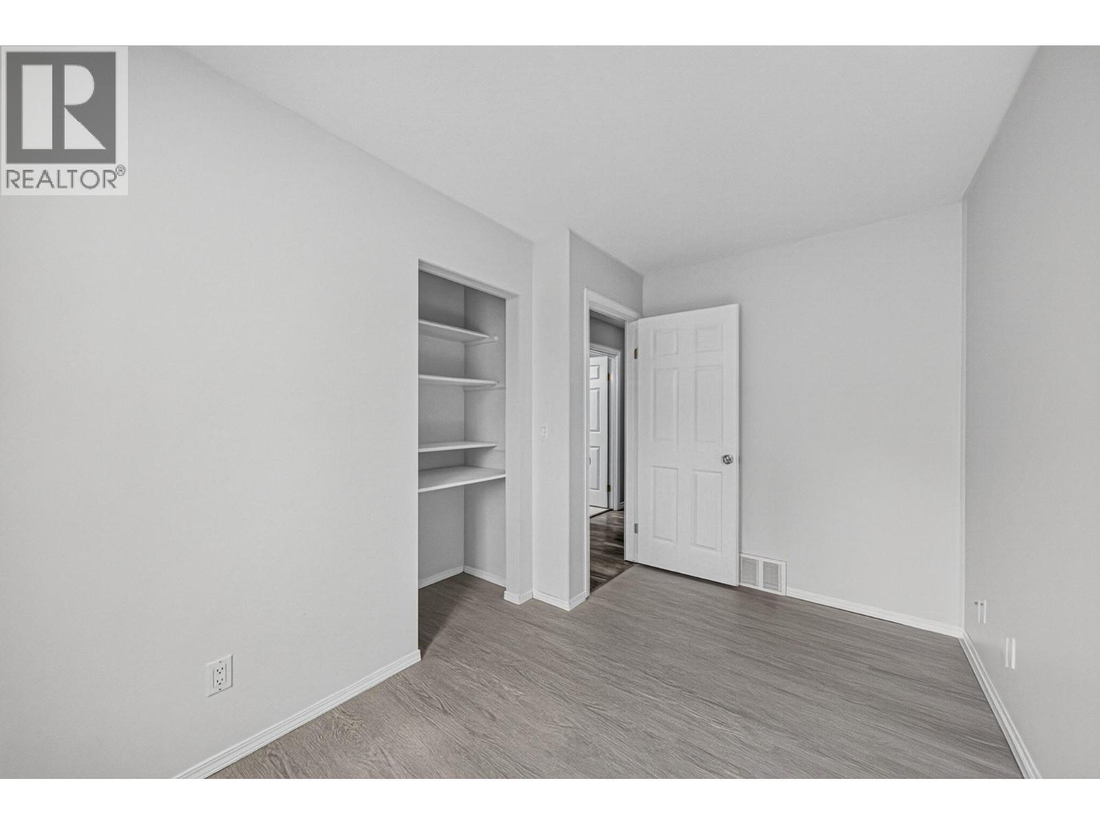 1255 Valley View Drive, Sparwood, BC - Indoor Photo Showing Other Room