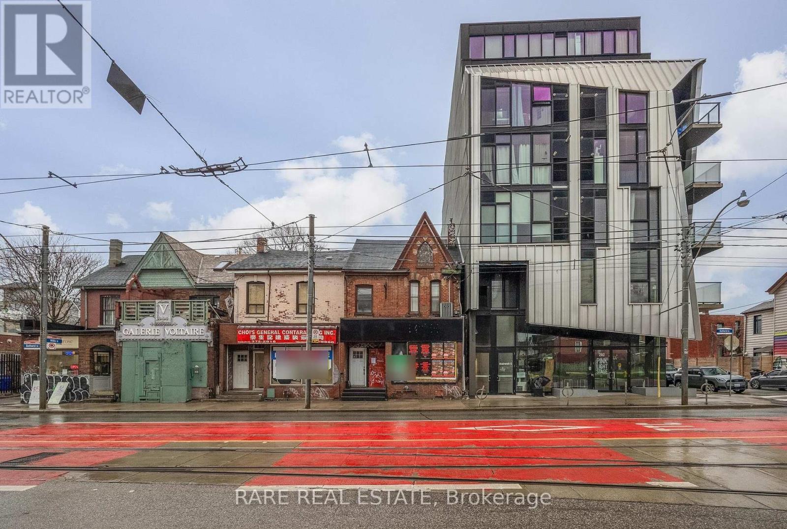 200 Bathurst Street, Toronto, ON