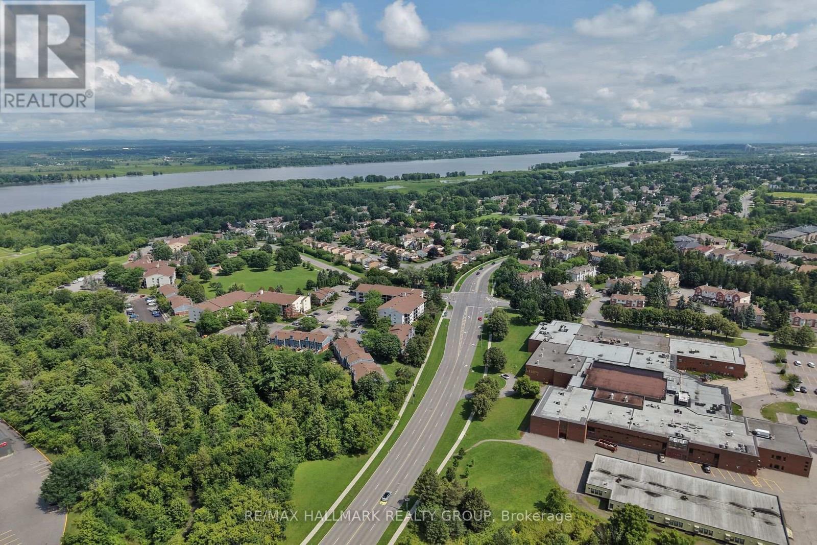 306 - 6470 Bilberry Drive, Ottawa, ON - Outdoor With View
