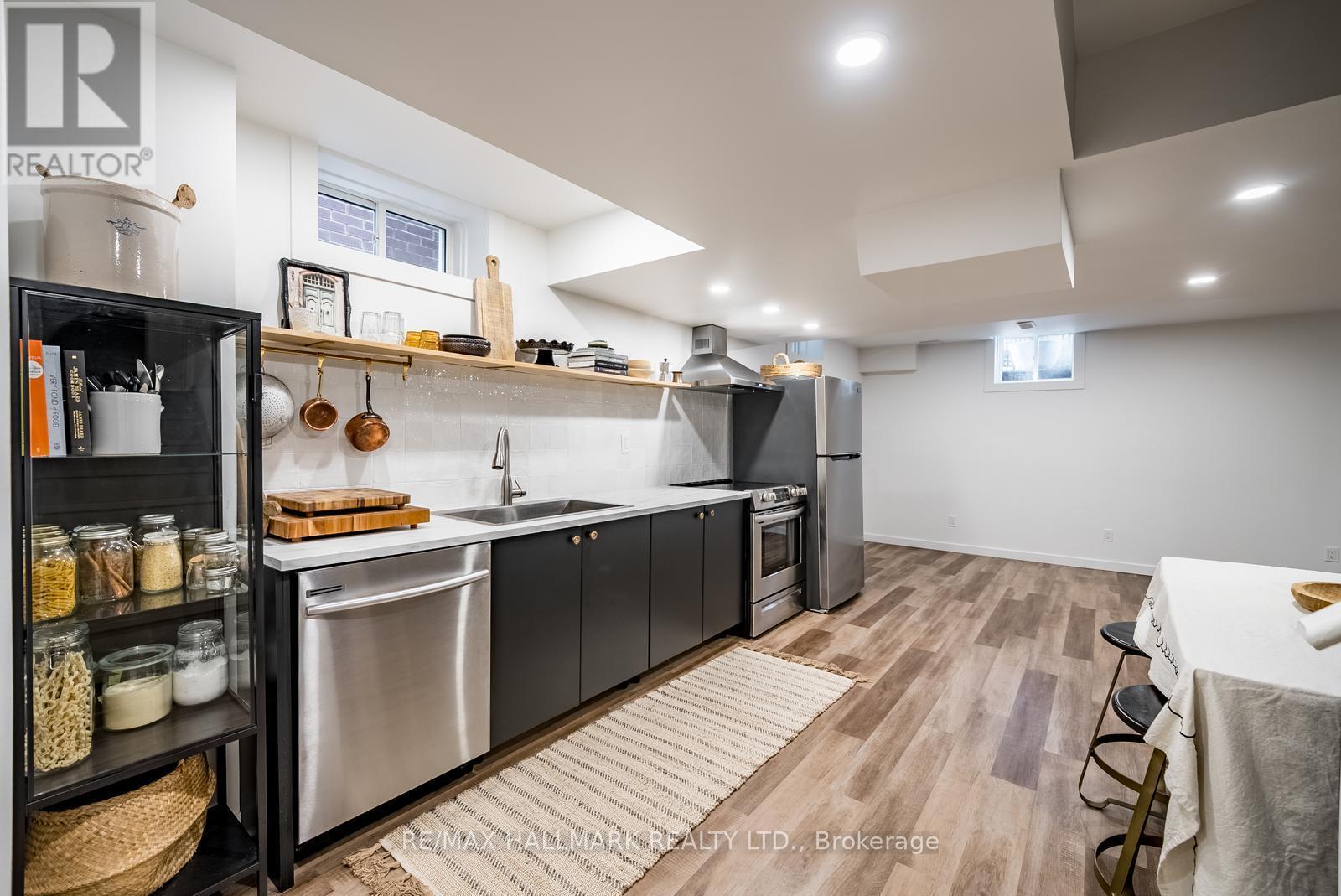 124 Bonnie Braes Drive, Brampton, ON - Indoor