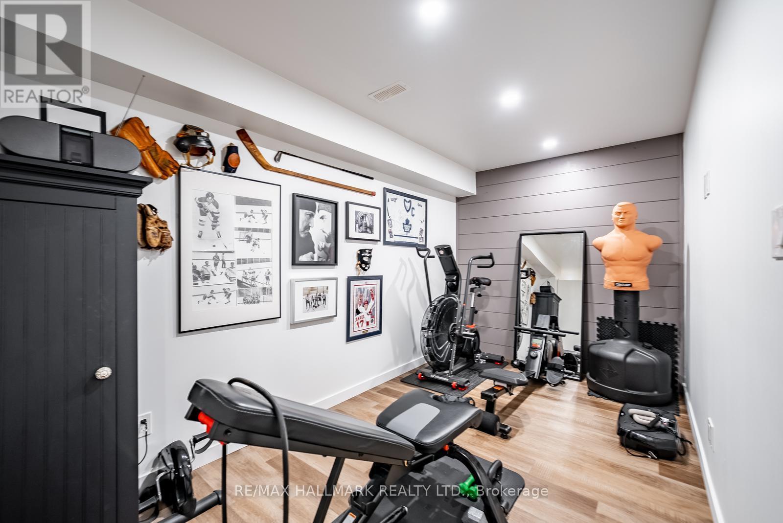 124 Bonnie Braes Drive, Brampton, ON - Indoor Photo Showing Gym Room