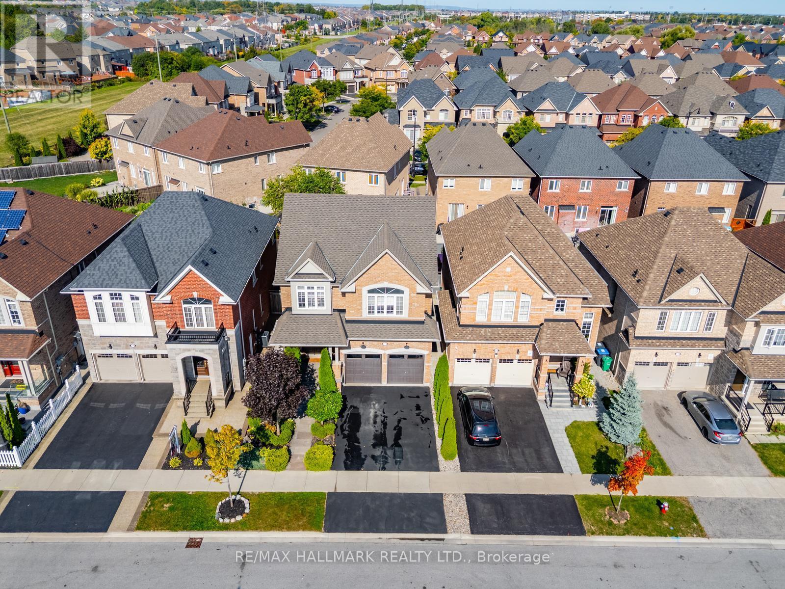 124 Bonnie Braes Drive, Brampton, ON - Outdoor