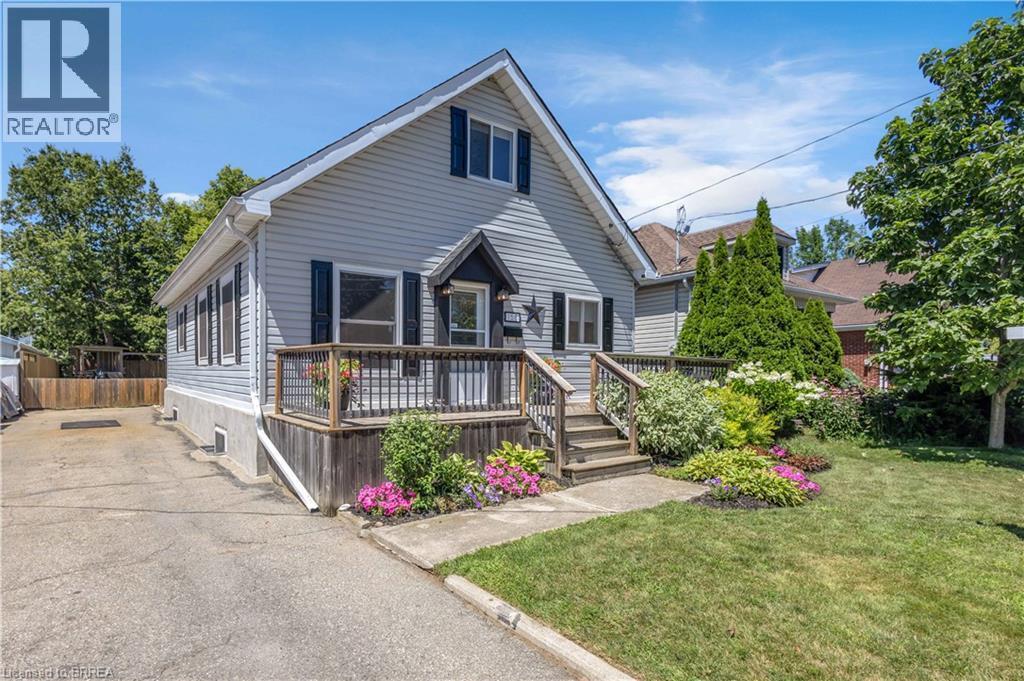 158 Grand Street, Brantford, ON - Outdoor With Deck Patio Veranda