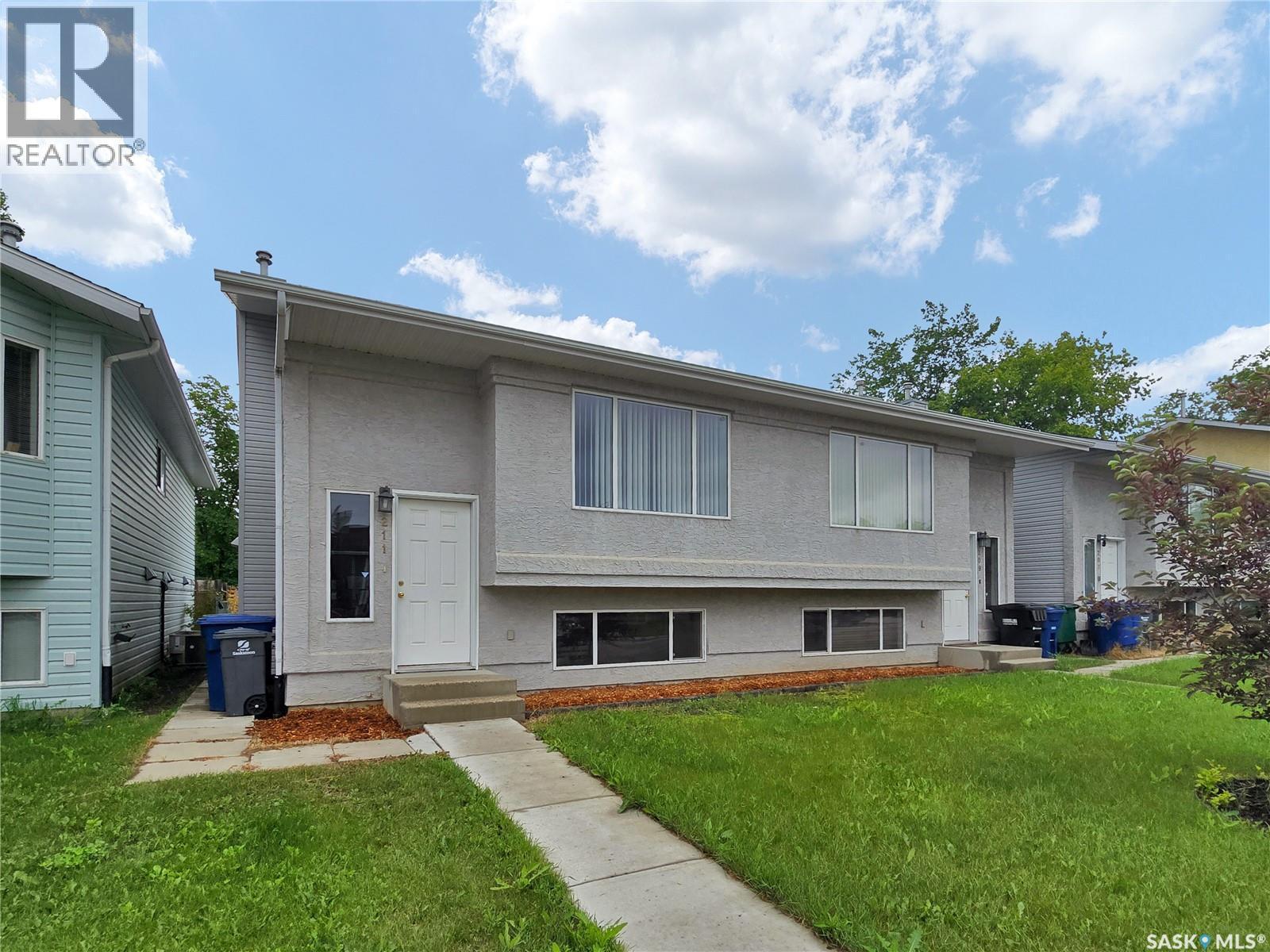 211 Hedley Street, Saskatoon, SK