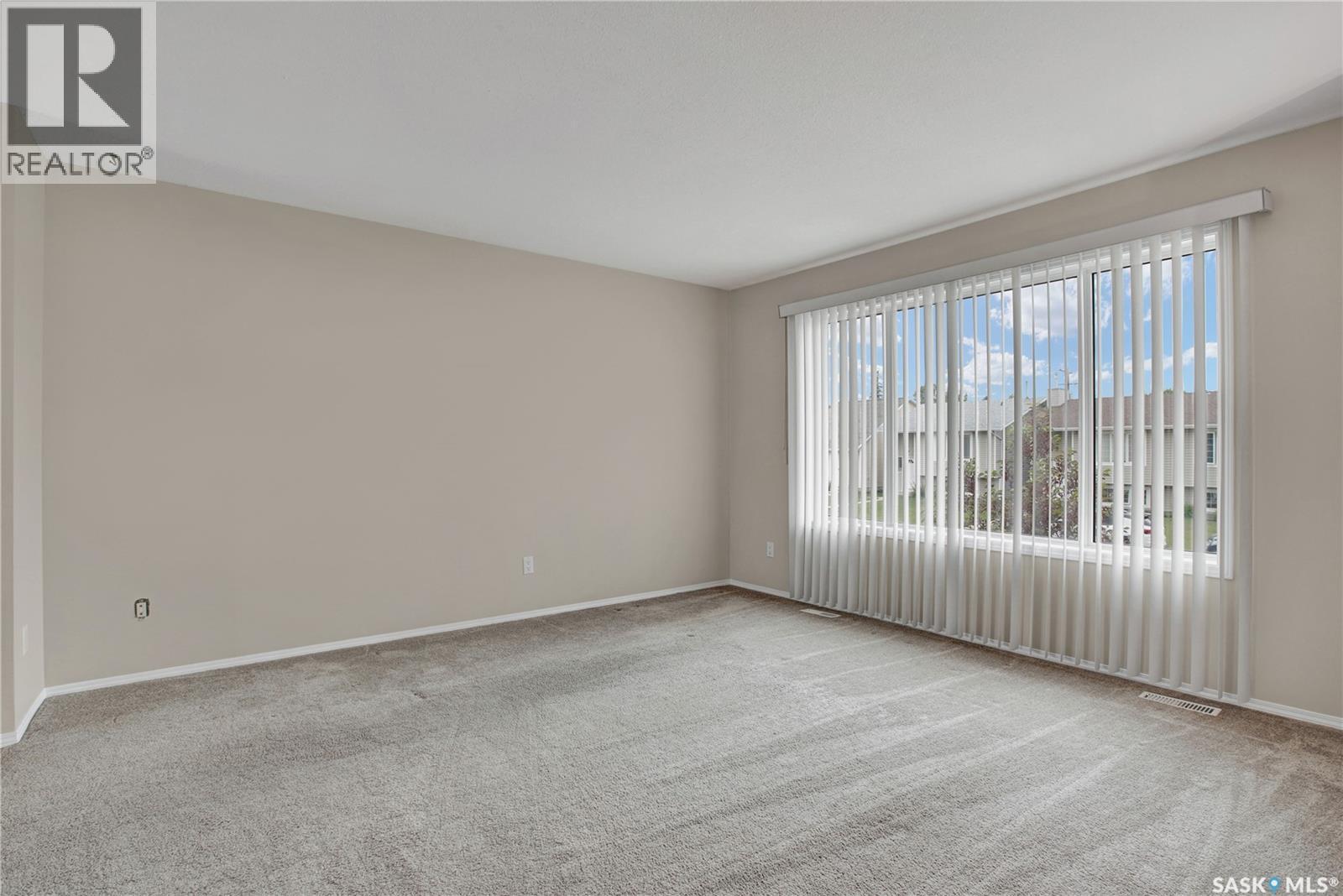211 Hedley Street, Saskatoon, SK
