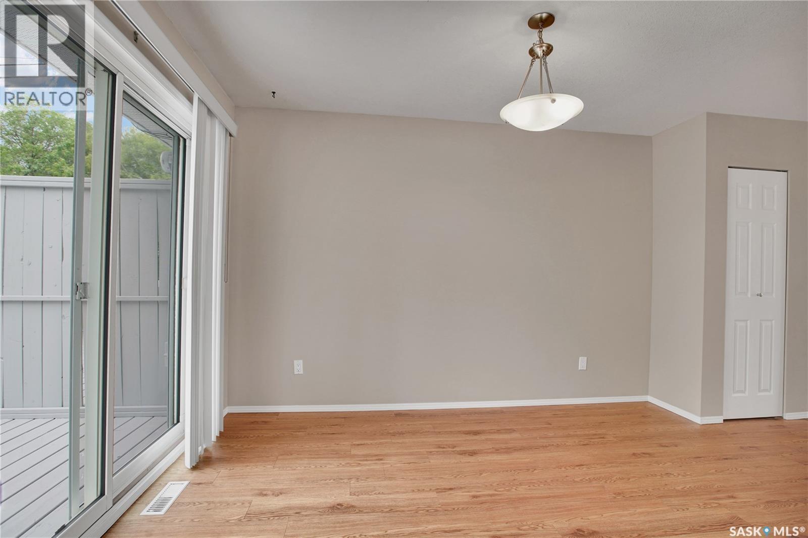 211 Hedley Street, Saskatoon, SK