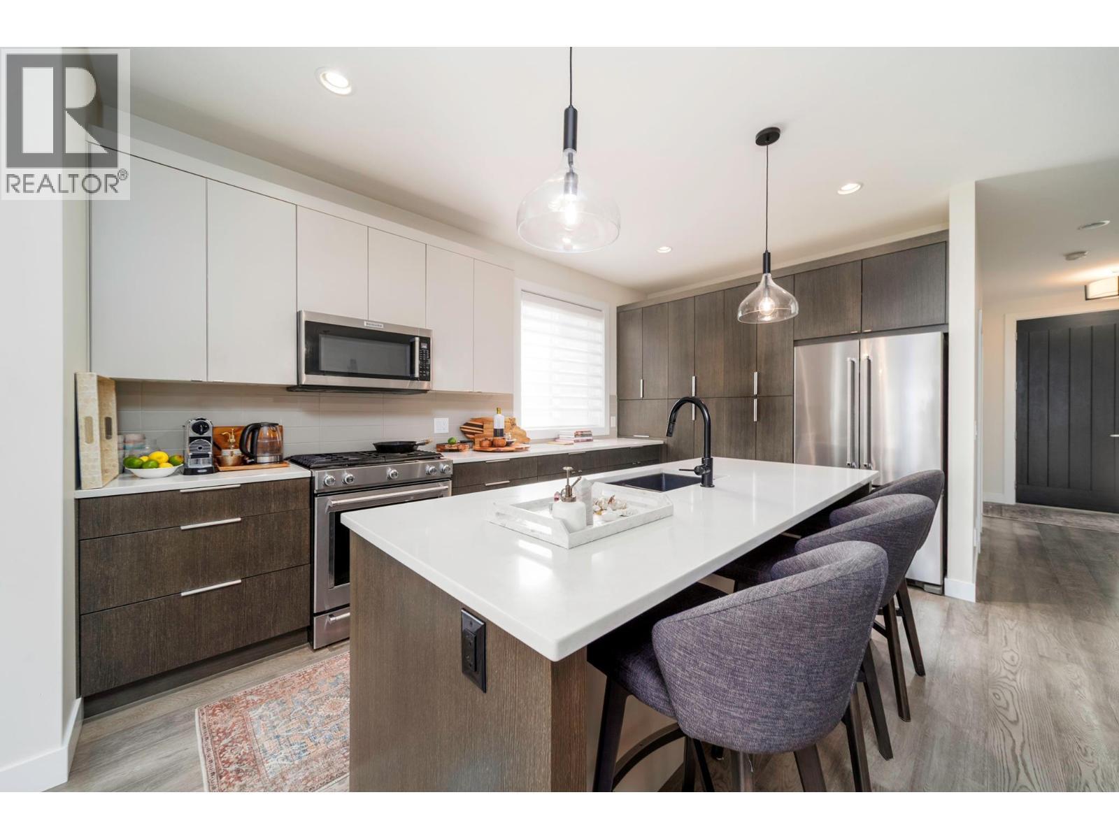 1349 Rocky Point Drive Unit# 2, Kelowna, BC - Indoor Photo Showing Kitchen With Stainless Steel Kitchen With Upgraded Kitchen