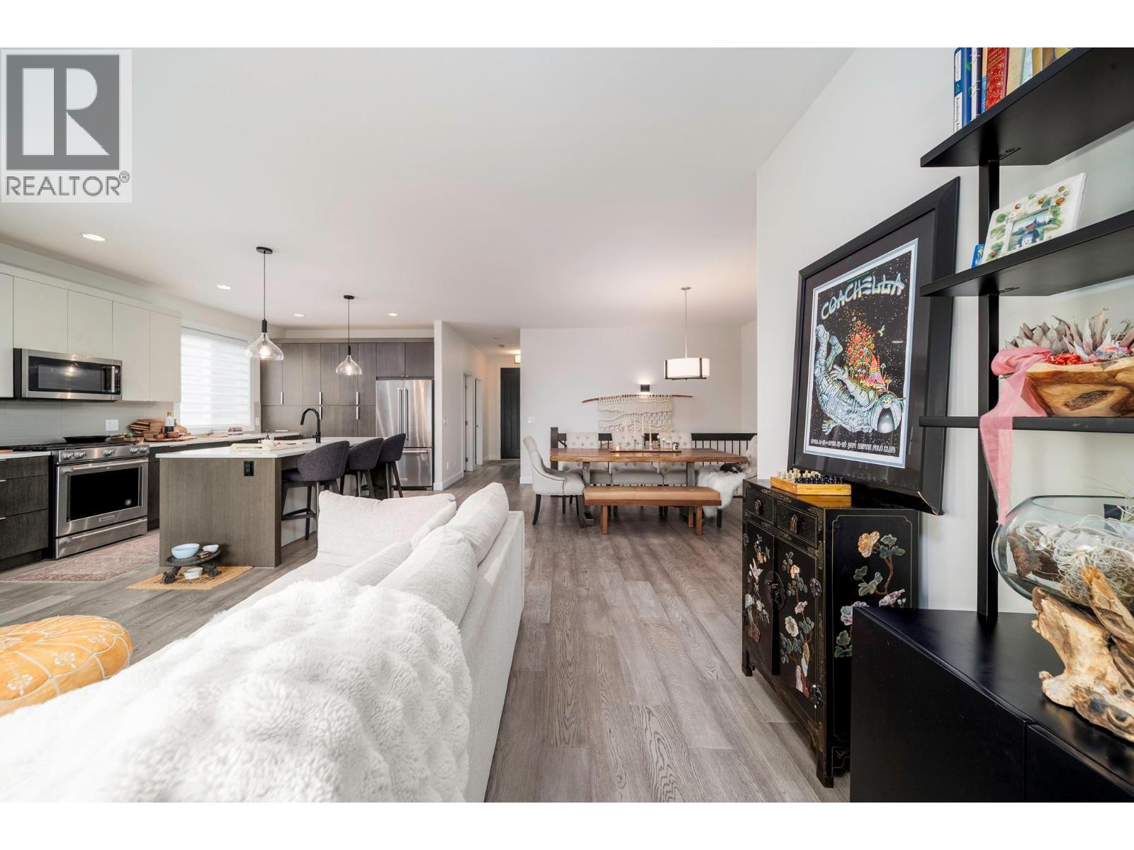 1349 Rocky Point Drive Unit# 2, Kelowna, BC - Indoor
